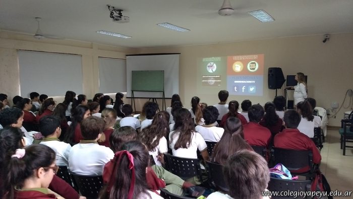 Taller de prevención de adicciones: “Lo contrario de Adicción es Conexión”