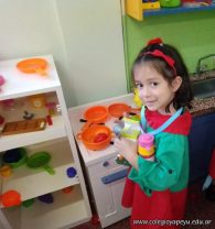 Las salas de 5 años se divierten en los “rincones” del salón