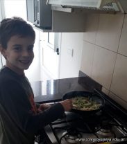 Inglés: los chicos de 5to grado presentaron trabajos integradores